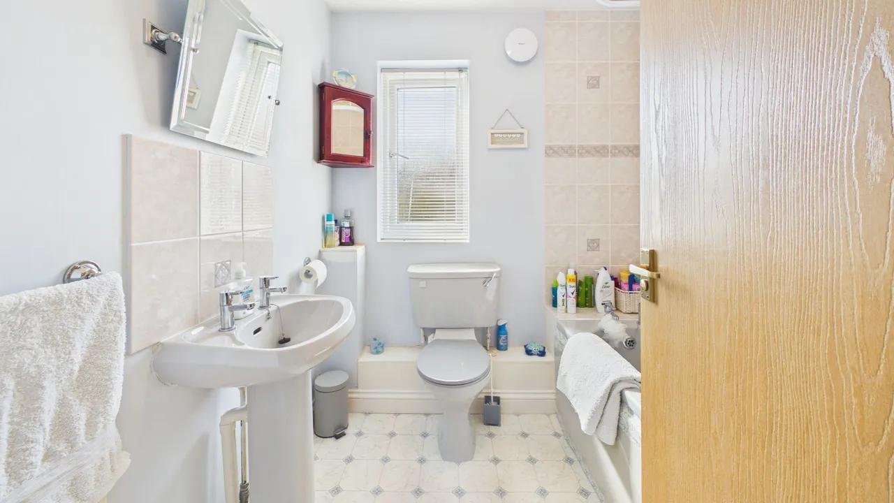 Farriers Court, Orton Longueville, Peterborough, PE2, photo 12