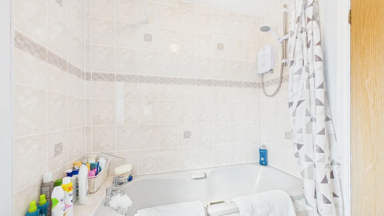 Farriers Court, Orton Longueville, Peterborough, PE2, photo 13