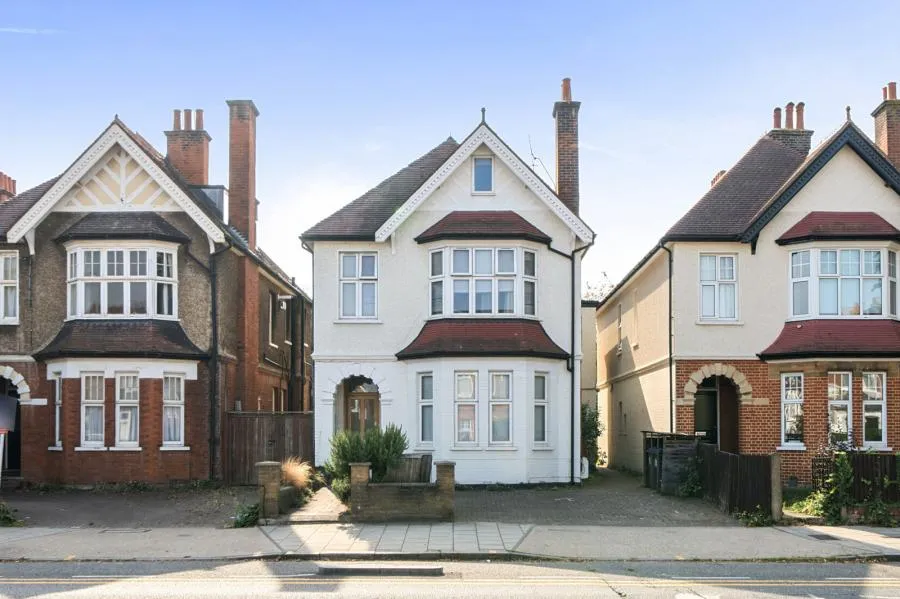 2 bed flat for sale, Ewell Road, Surbiton, KT6