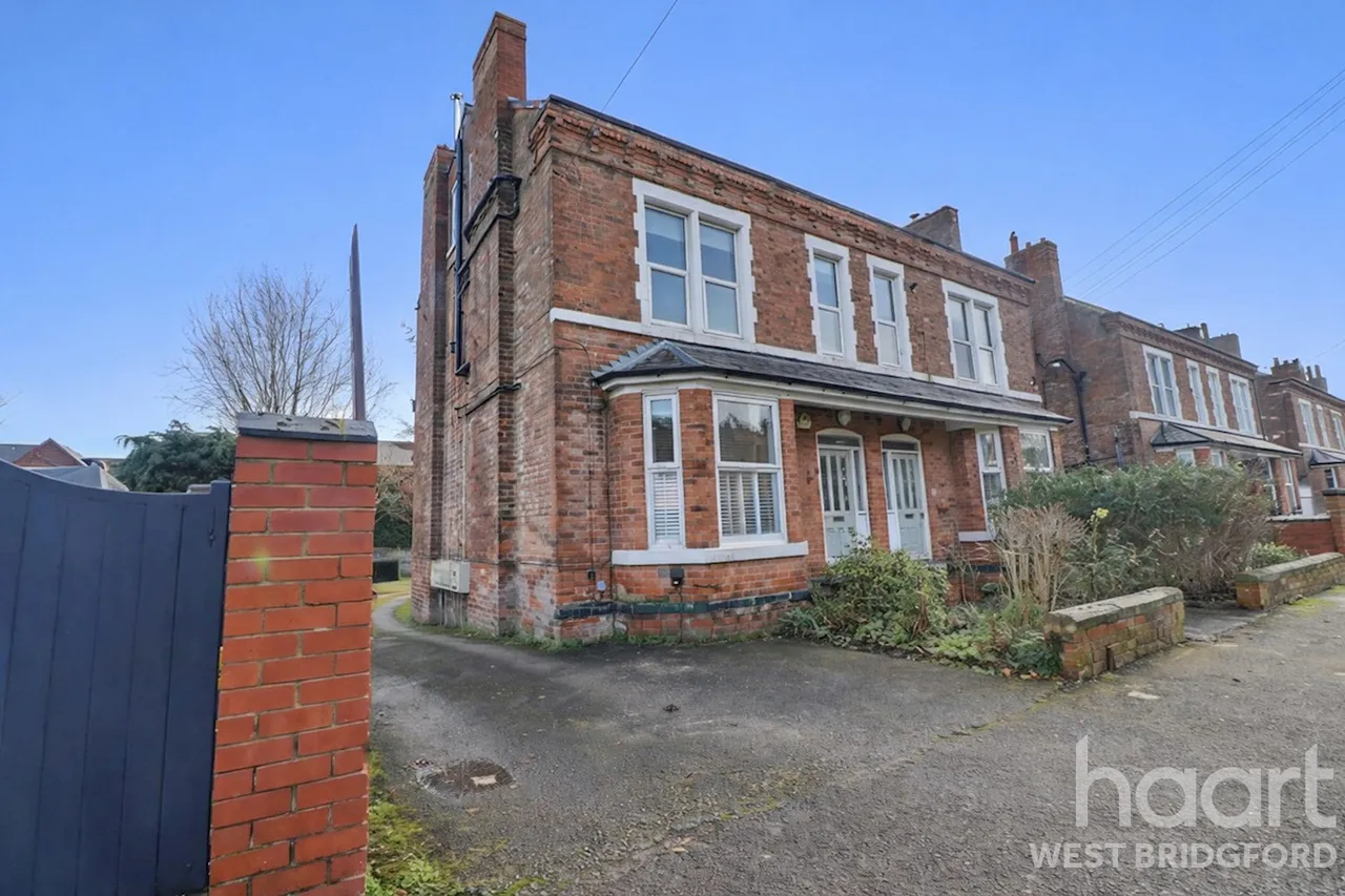 Henry Road, West Bridgford, NG2, photo 14