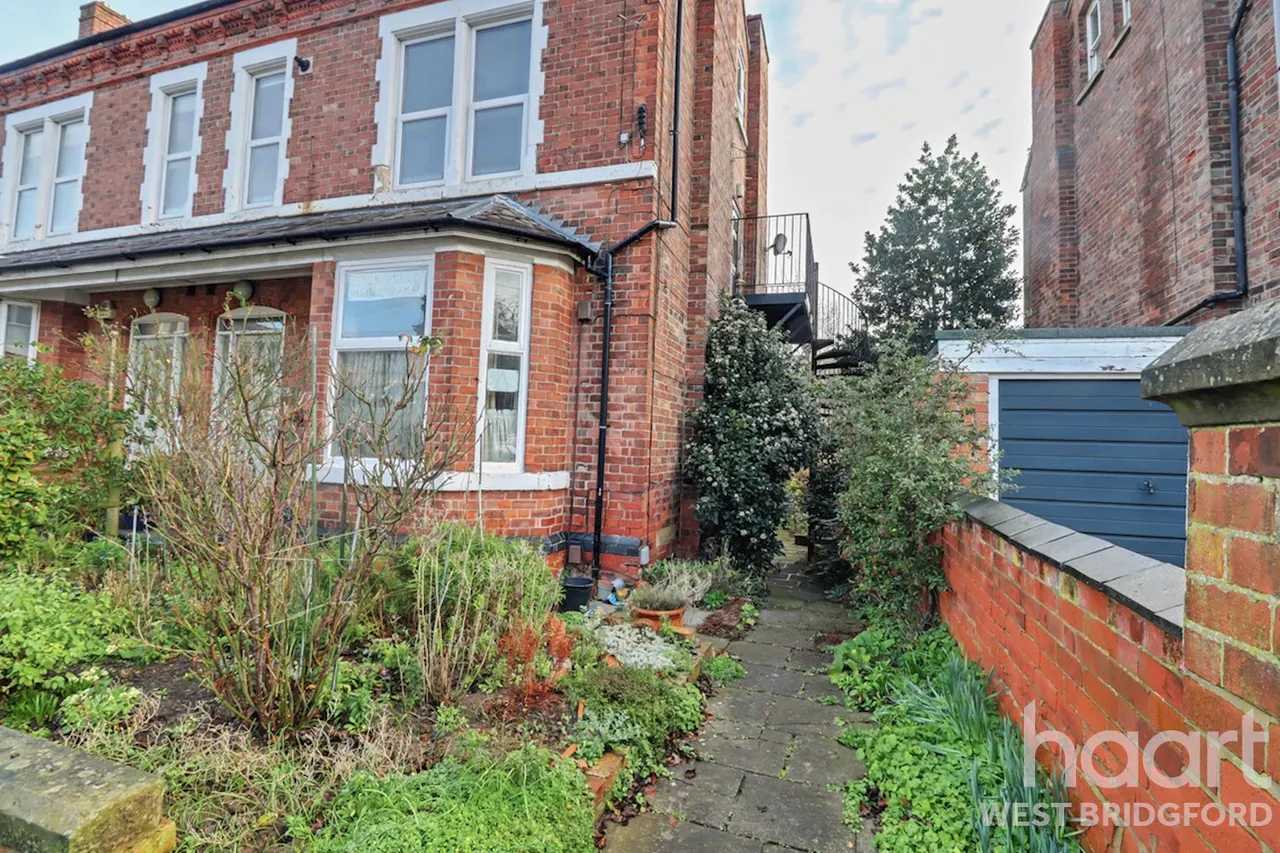 Henry Road, West Bridgford, NG2, photo 11