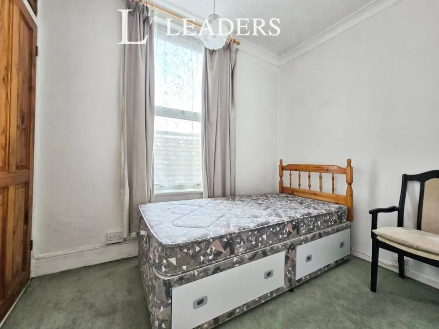 Mortimore Road, Gosport, PO12, photo 11