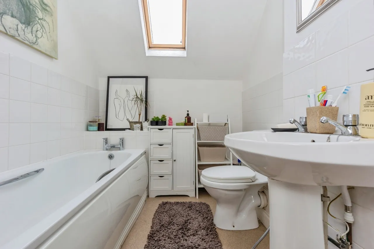Brooklands Road, Sale, Greater Manchester, M33, photo 13