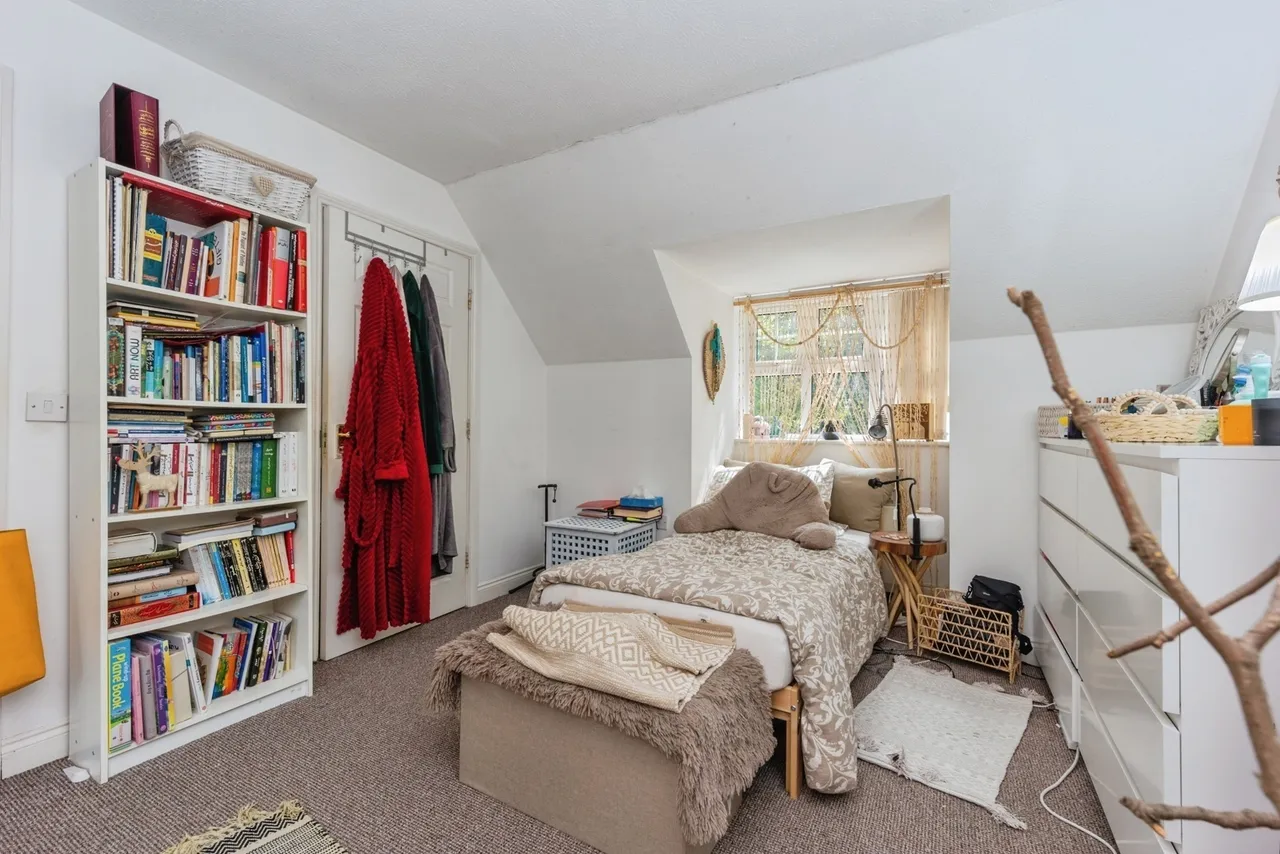 Brooklands Road, Sale, Greater Manchester, M33, photo 12