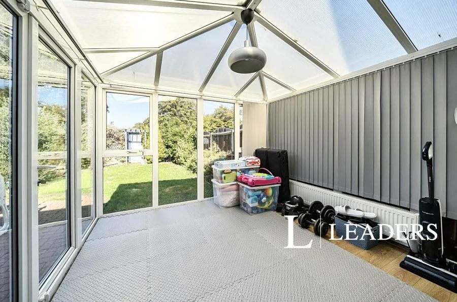 Hollyfield, Harlow, CM19, photo 14