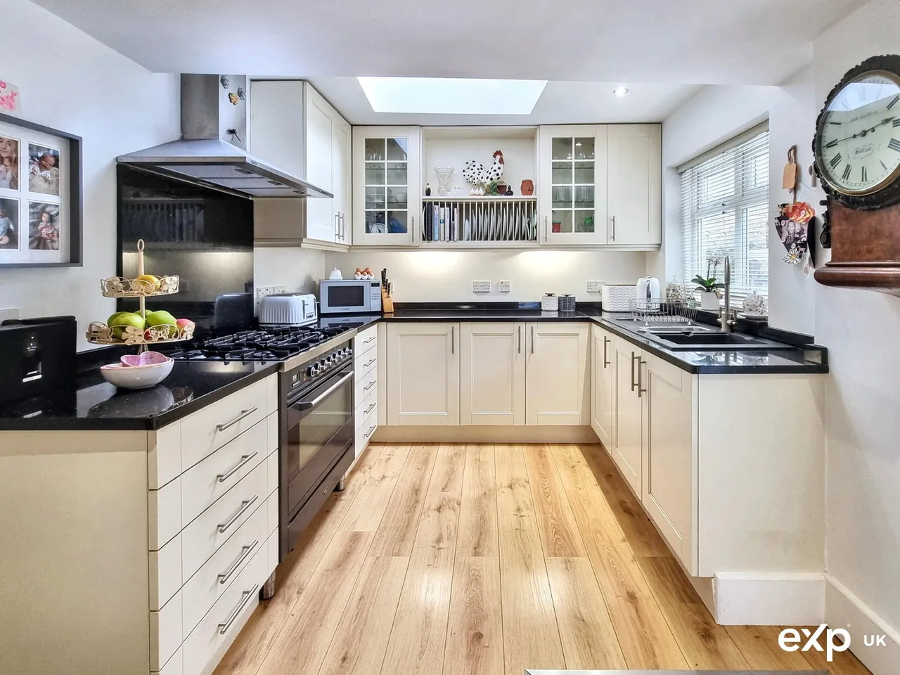 New Road, Brixham, TQ5, photo 6