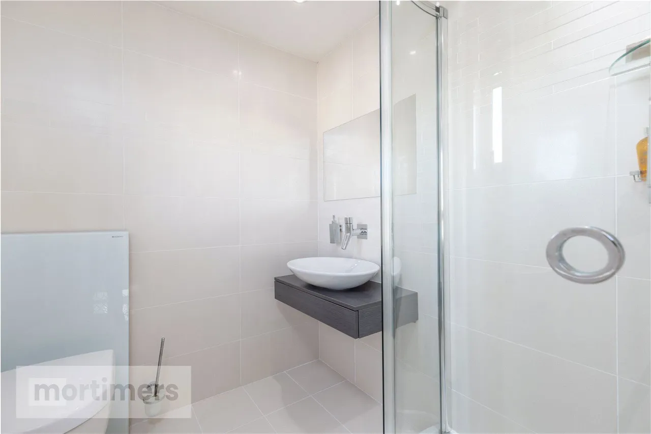 York Crescent, Blackburn, BB1, photo 14