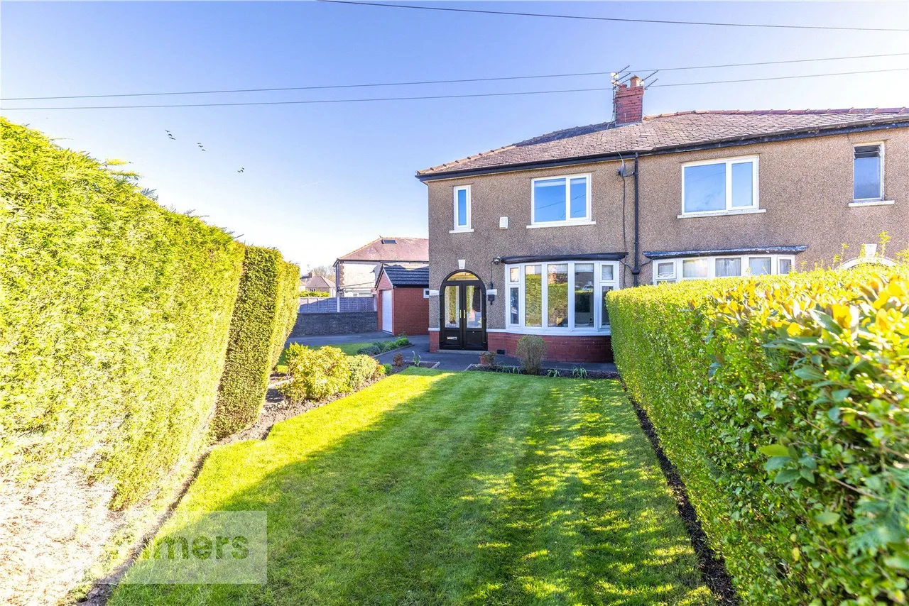 York Crescent, Blackburn, BB1, photo 19