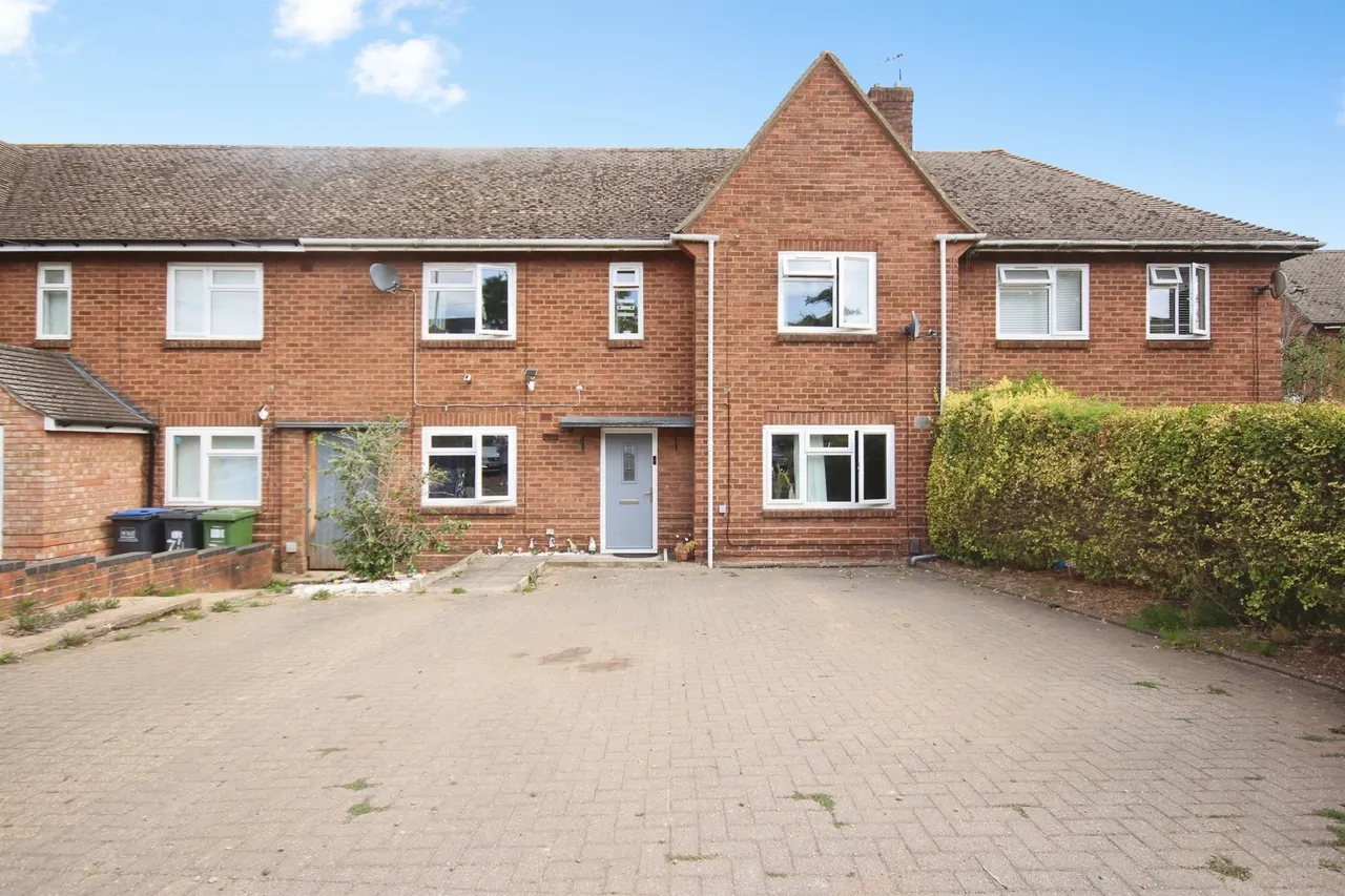 4 bed house for sale — Queensway, Leamington Spa