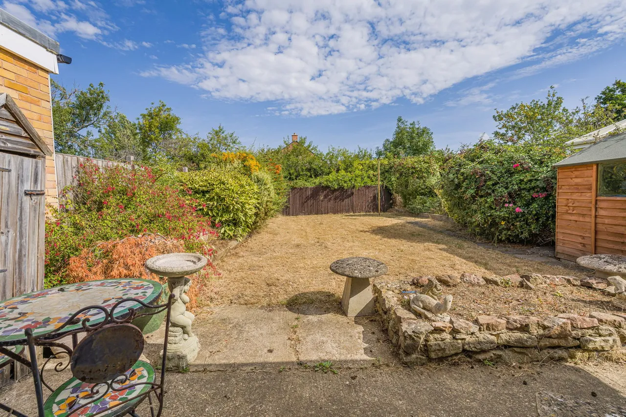 Wellbrook Road, Bishops Cleeve, GL52, photo 11