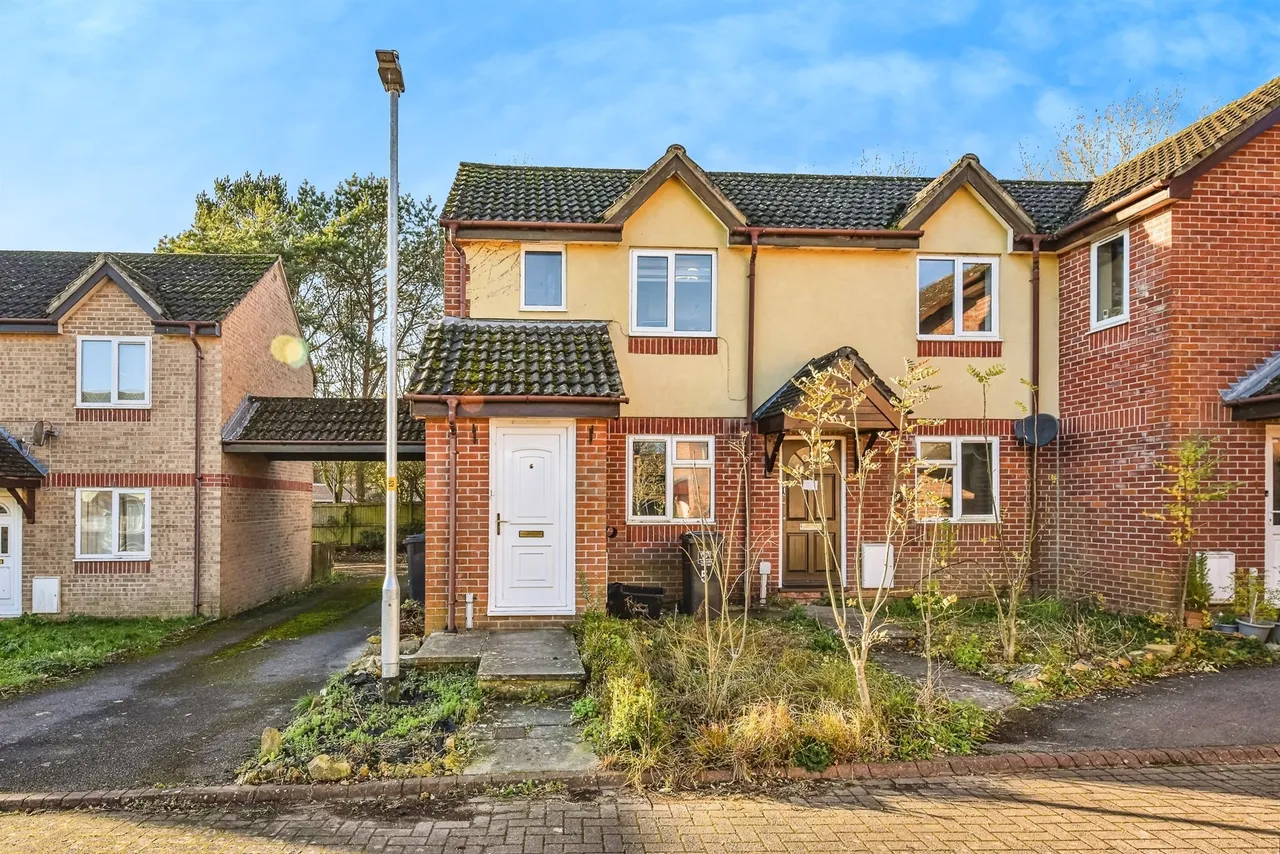 1 bed house for sale — Rupert Close, Devizes