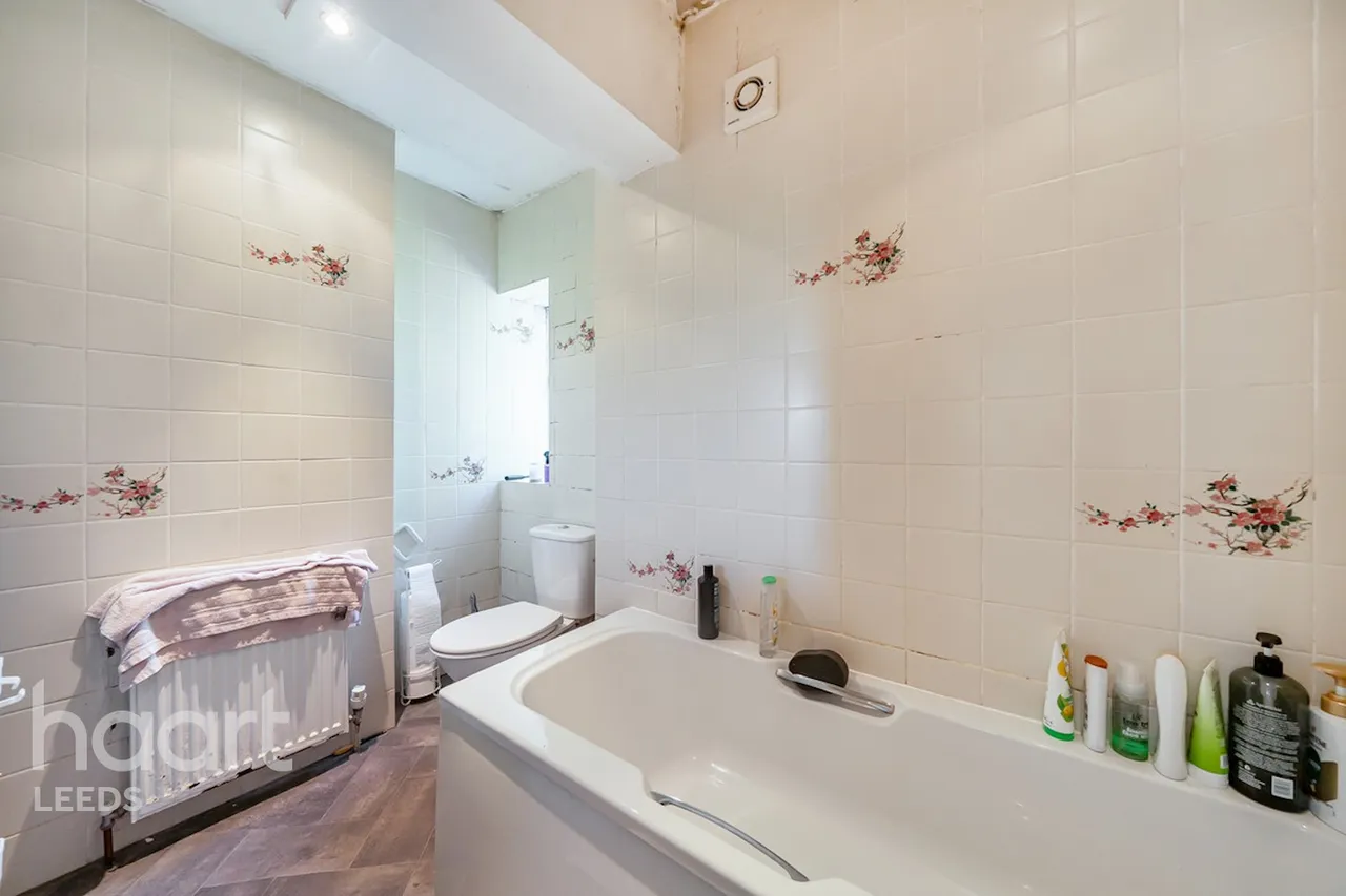 Park Drive, Huddersfield, HD8, photo 8