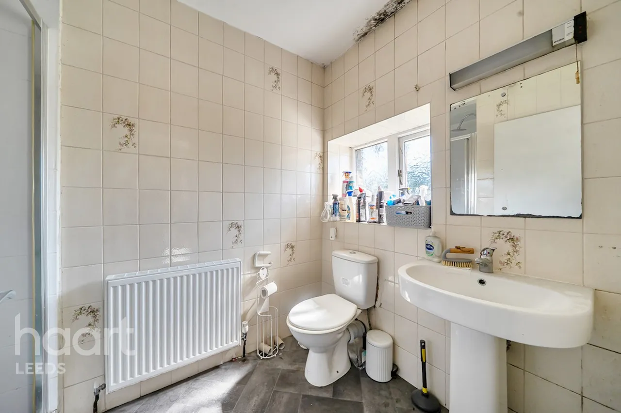 Park Drive, Huddersfield, HD8, photo 4