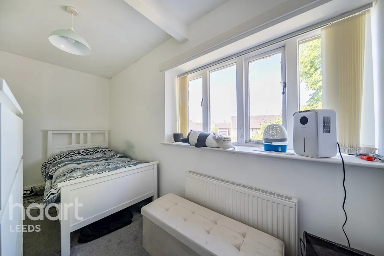Park Drive, Huddersfield, HD8, photo 5