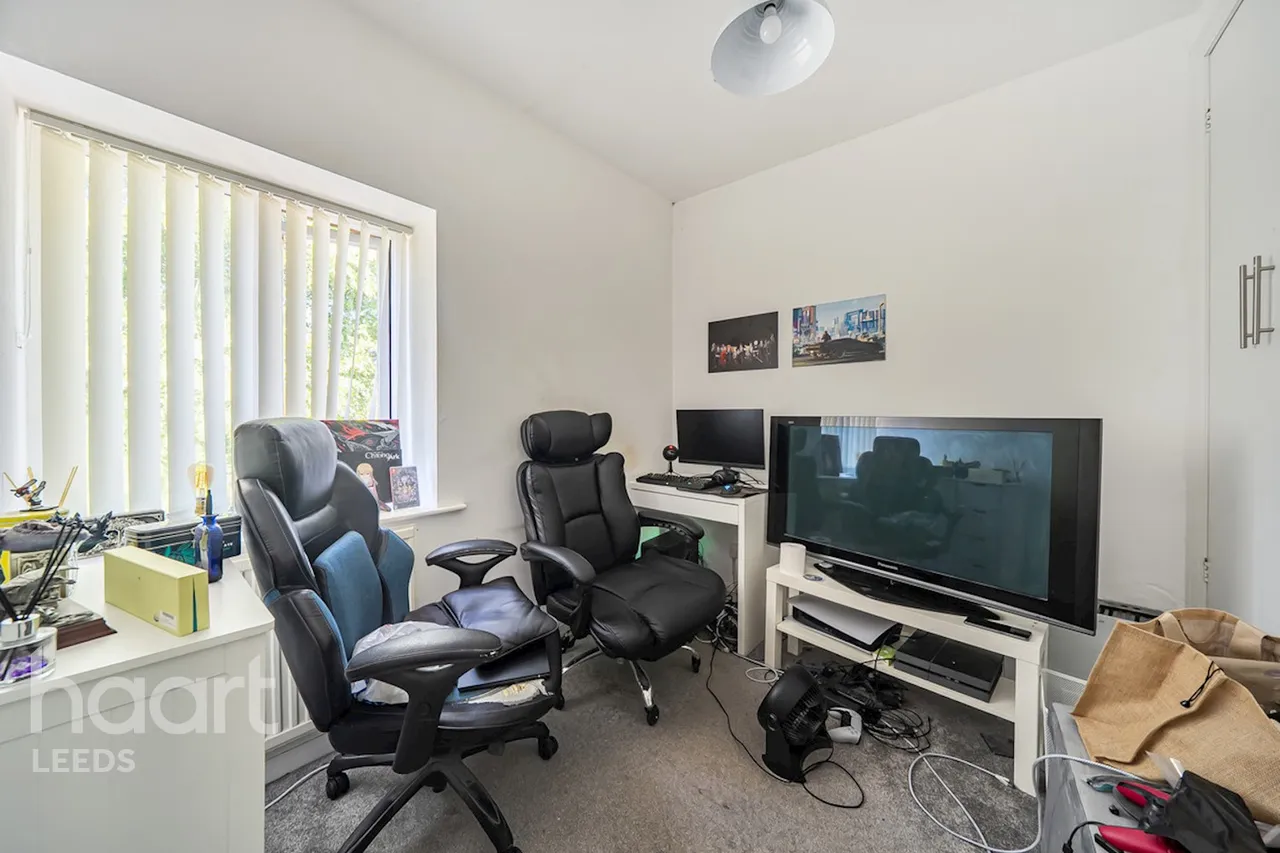 Park Drive, Huddersfield, HD8, photo 9