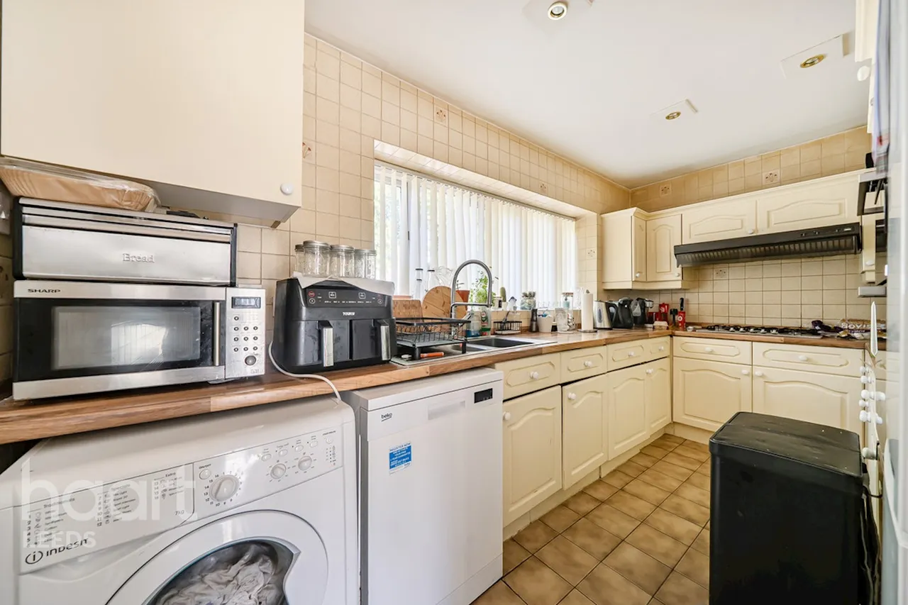 Park Drive, Huddersfield, HD8, photo 19