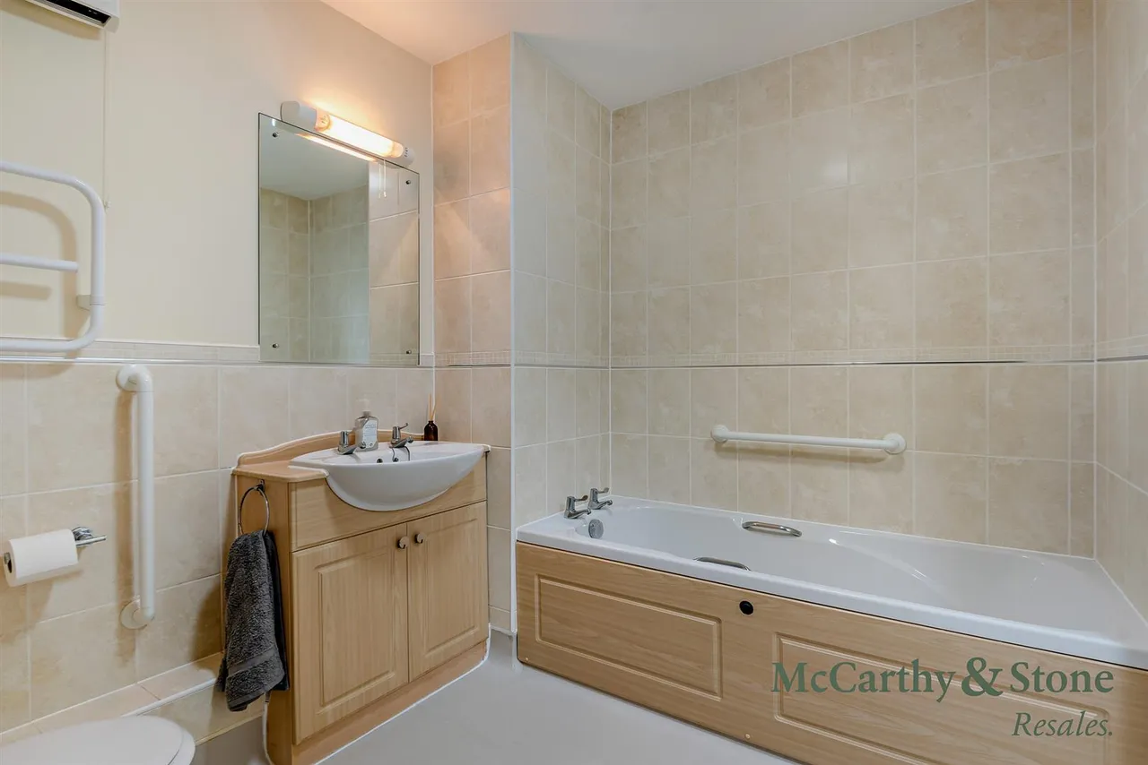 Union Place, Worthing, BN11, photo 12