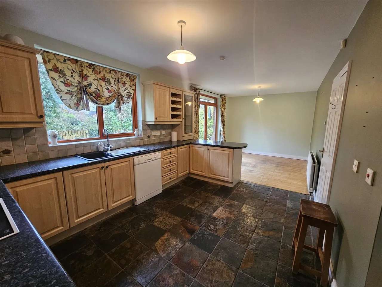 Briar Crescent, Newtownabbey, BT37, photo 10