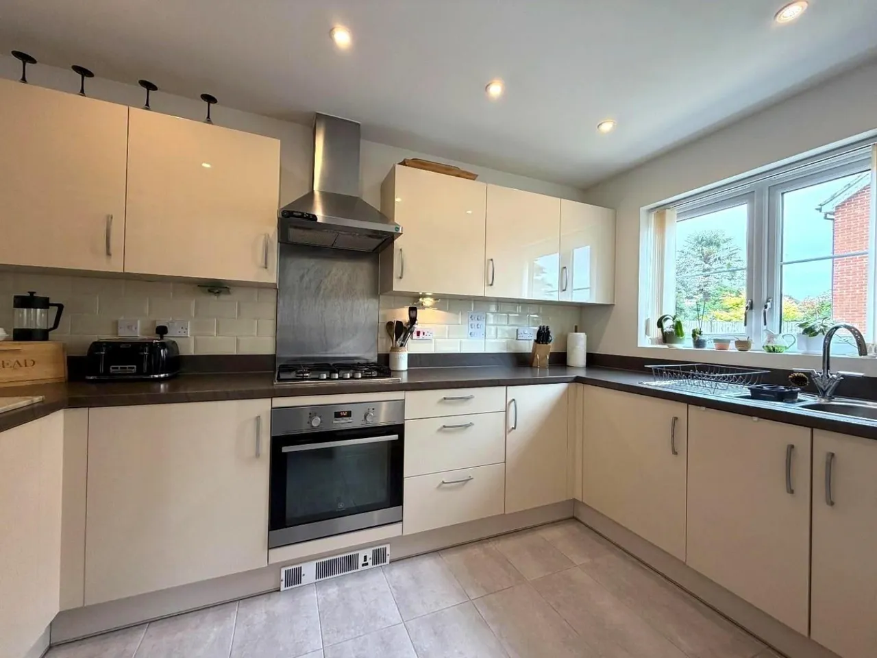 Aerodrome Road, Hawkinge, CT18, photo 4
