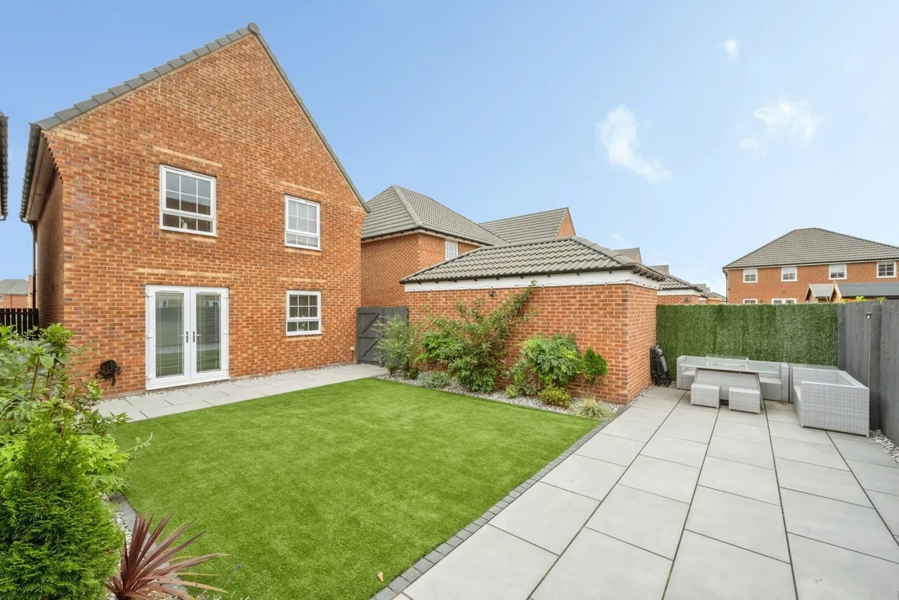Saxon Avenue, Doncaster, DN7, photo 17