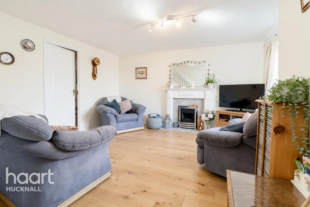 Colindale Gardens, Nottingham, NG16, photo 4