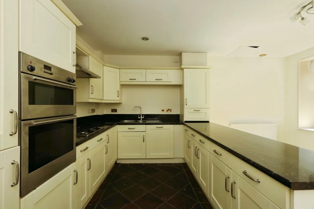 Victoria Court, SHEFFIELD, South Yorkshire, S11, photo 8