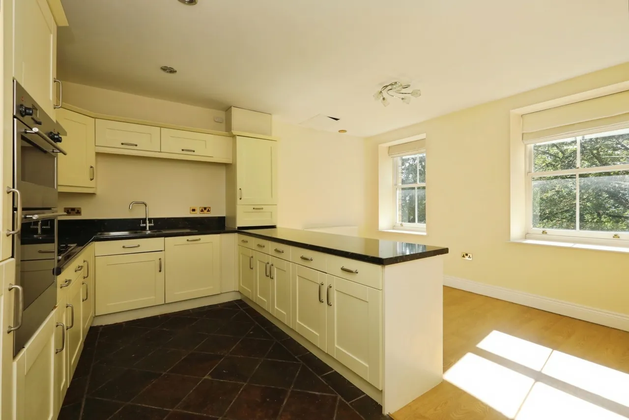 Victoria Court, SHEFFIELD, South Yorkshire, S11, photo 3