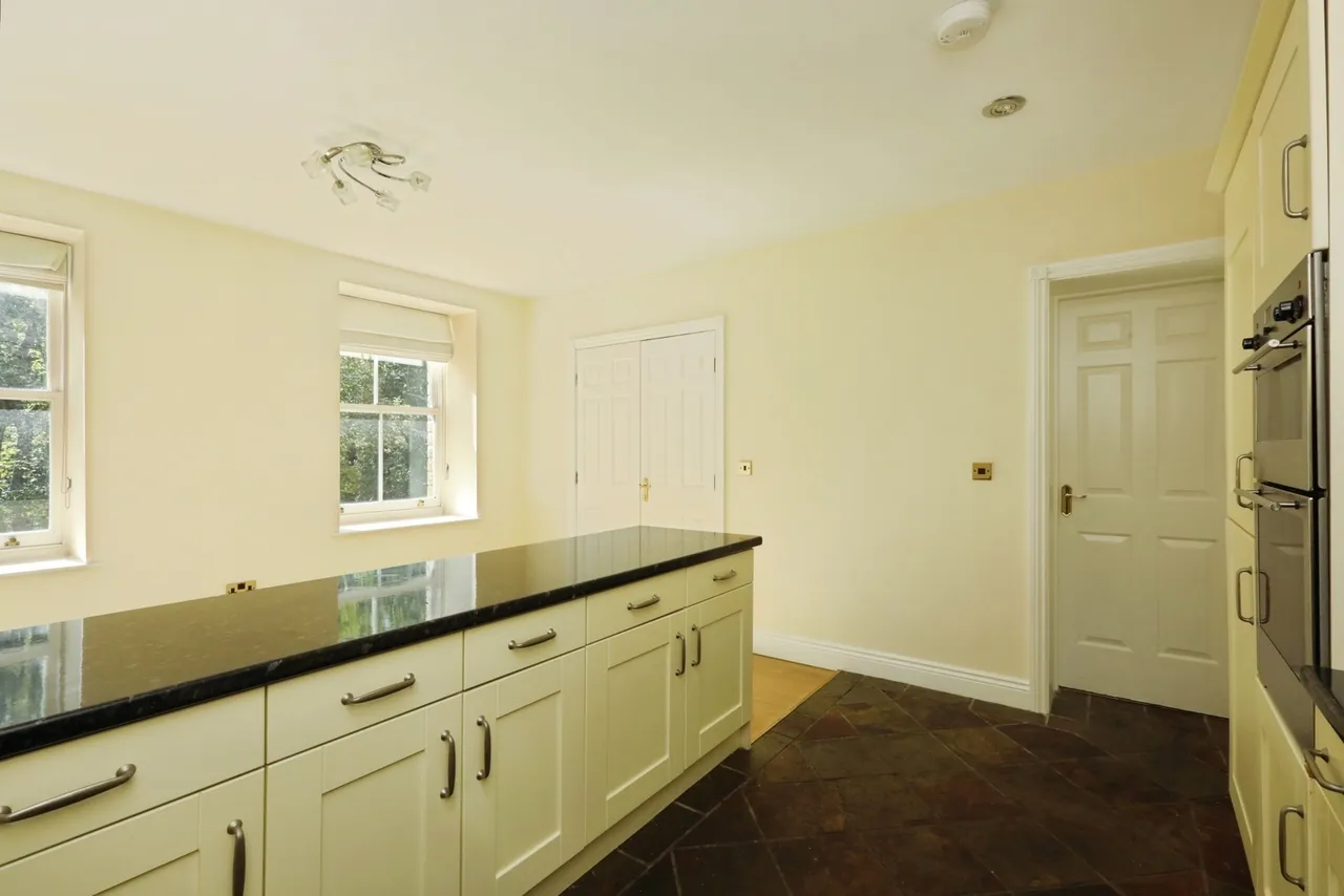 Victoria Court, SHEFFIELD, South Yorkshire, S11, photo 9