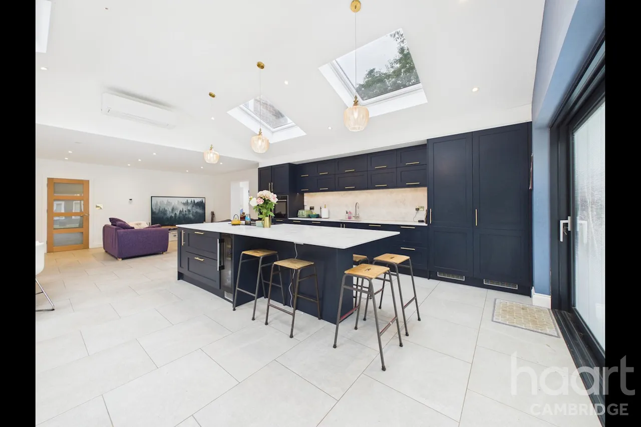 Thatchers Wood, Longstanton, CB24, photo 14