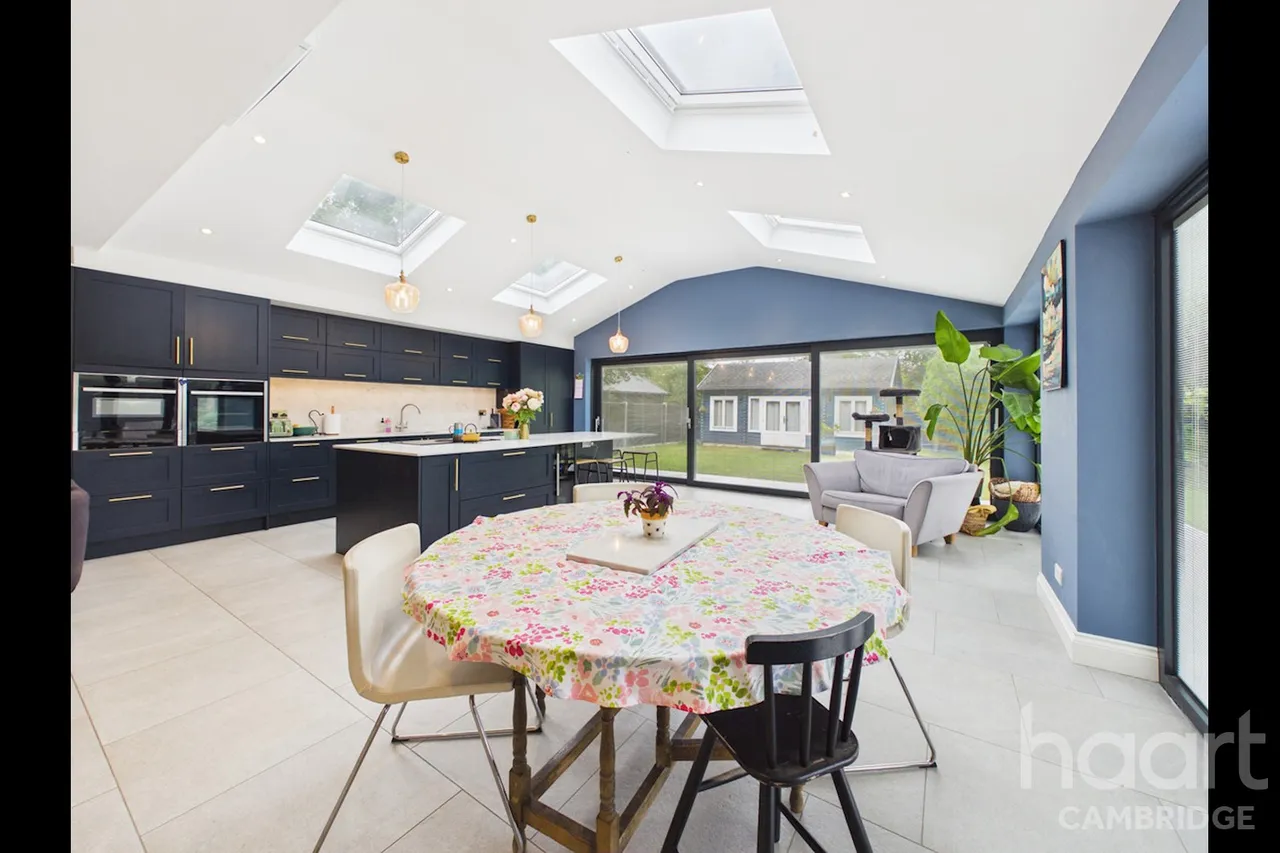 Thatchers Wood, Longstanton, CB24, photo 16