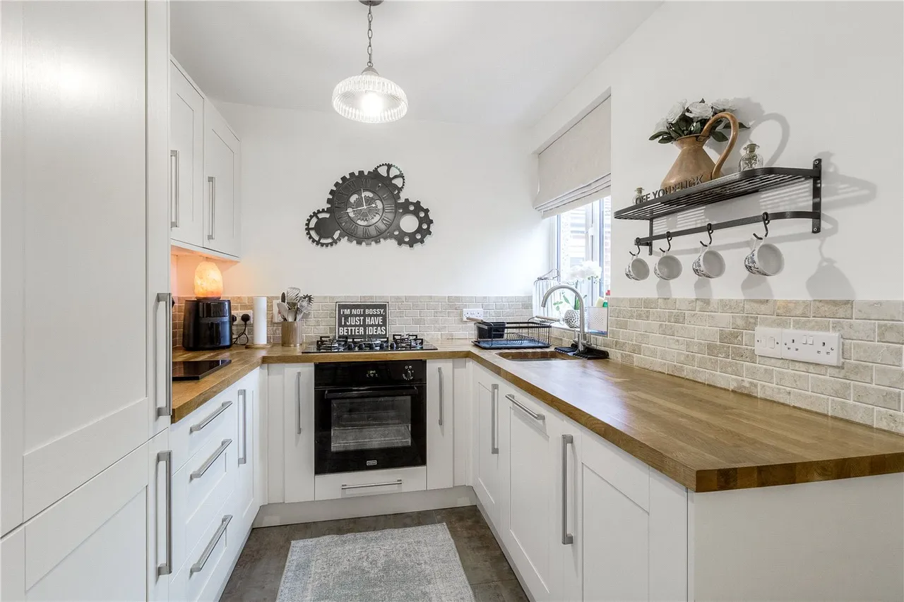 Twigden Road, Kislingbury, Northampton, Northamptonshire, NN7, photo 9