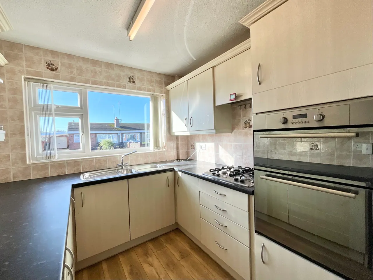 Beswick Close, Cheadle, ST10, photo 5