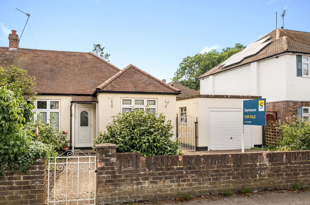 The Grove, Walton On Thames, KT12, photo 19