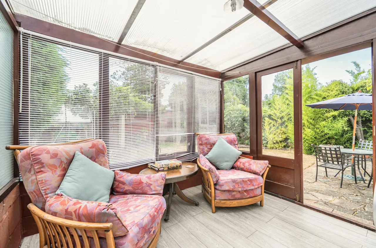 The Grove, Walton On Thames, KT12, photo 7