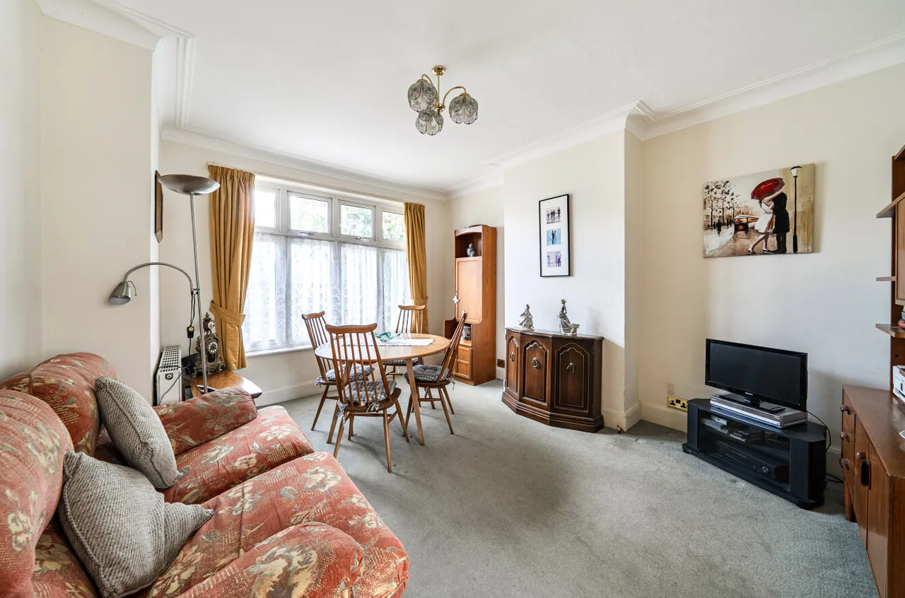 The Grove, Walton On Thames, KT12, photo 6