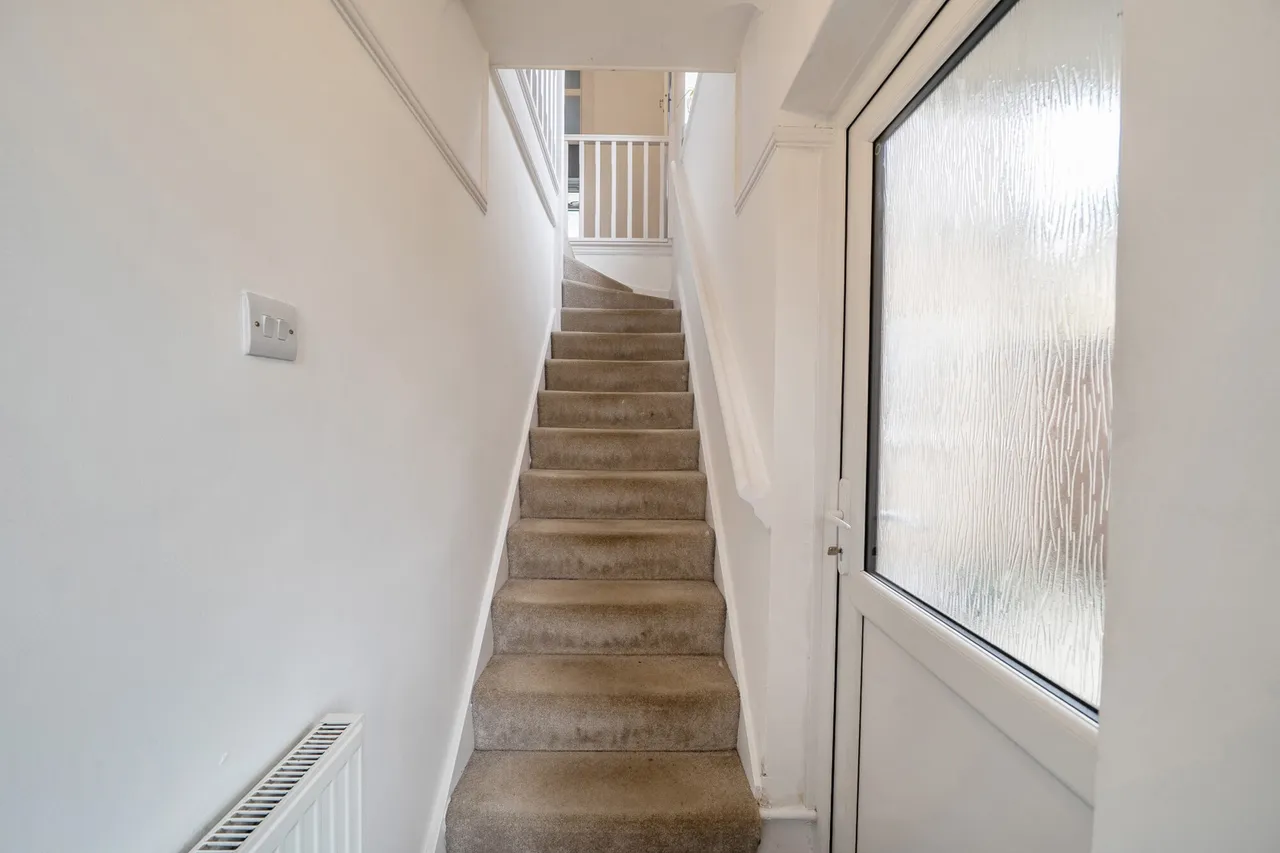 Mount Park Road, Pinner, HA5, photo 17
