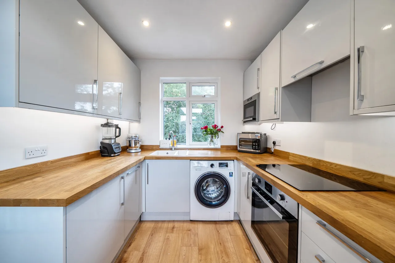 Mount Park Road, Pinner, HA5, photo 4