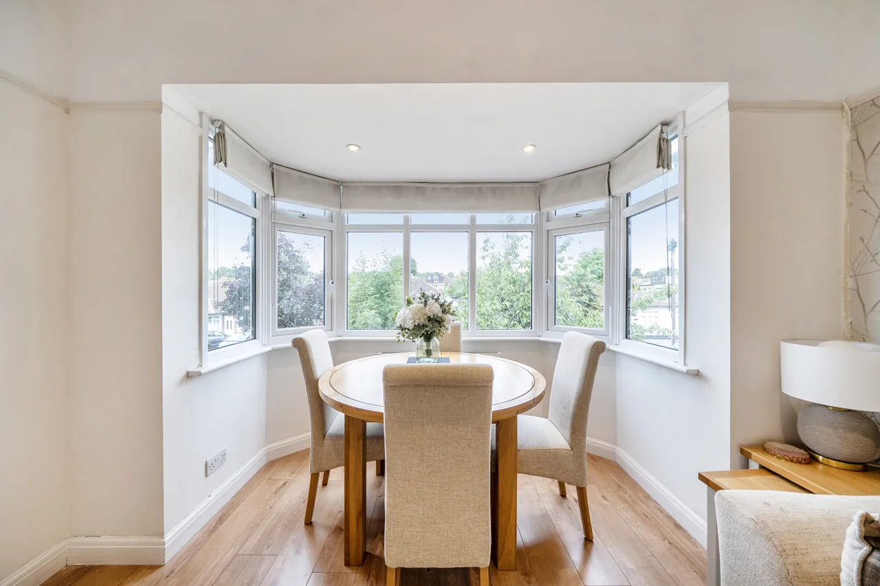 Mount Park Road, Pinner, HA5, photo 2