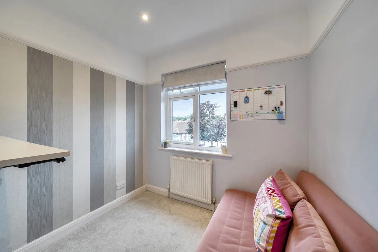 Mount Park Road, Pinner, HA5, photo 15