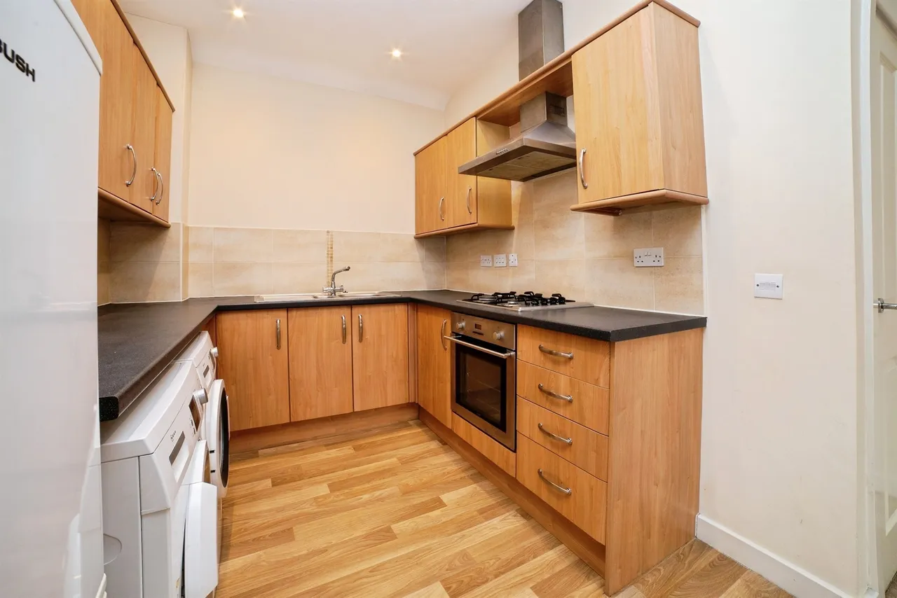 Elevation Place, Eastwood, NG16, photo 6