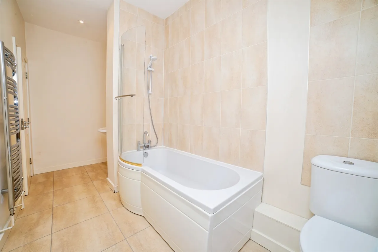Elevation Place, Eastwood, NG16, photo 14