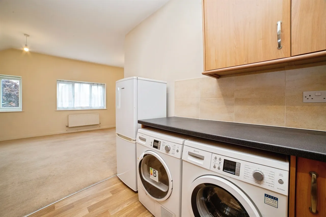 Elevation Place, Eastwood, NG16, photo 7