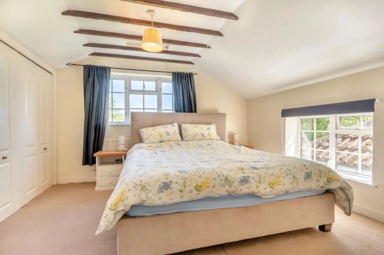 Gloucester Road, Hartpury, photo 12