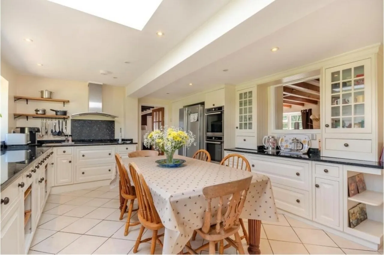 Gloucester Road, Hartpury, photo 5