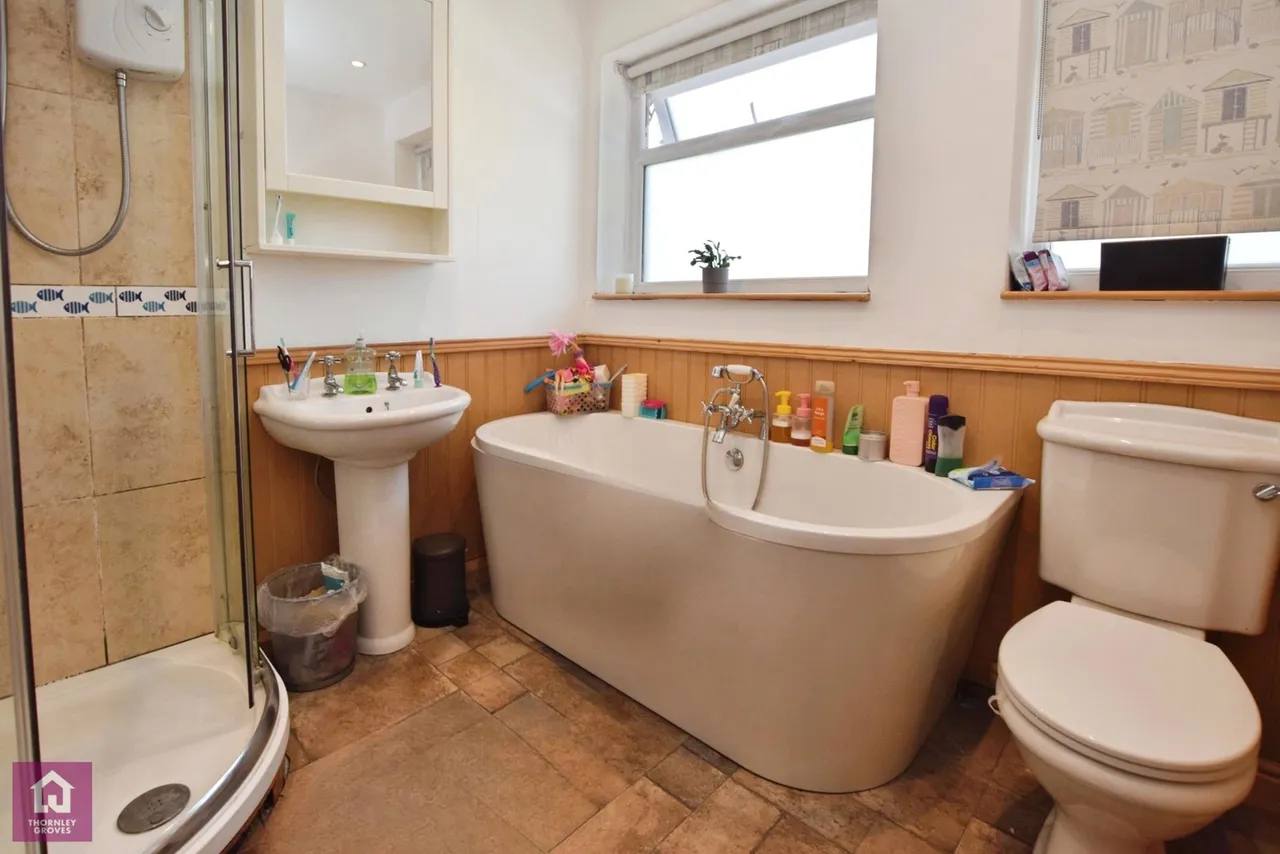 Lightborne Road, Sale, M33, photo 7