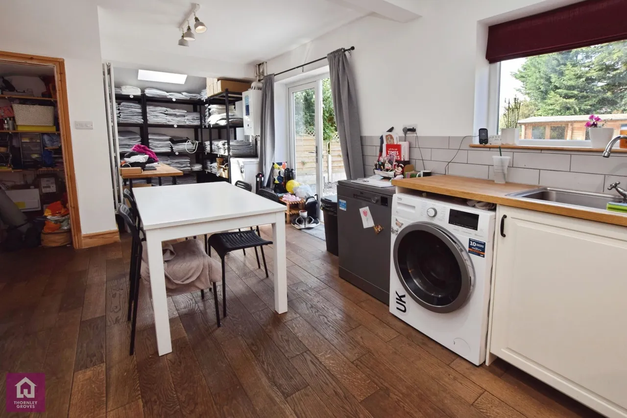 Lightborne Road, Sale, M33, photo 11