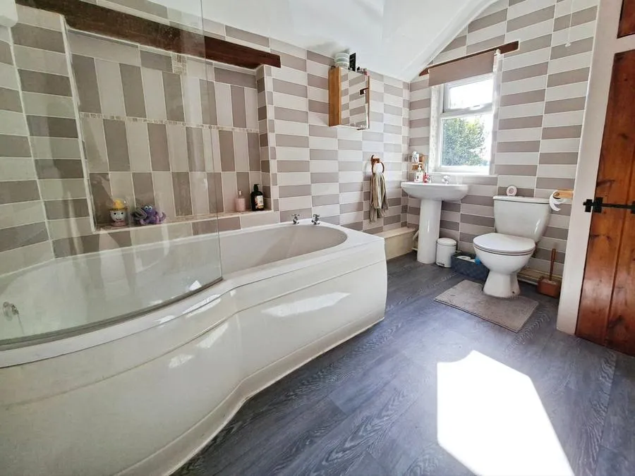 Hurn Road, Holbeach Hurn, PE12, photo 22