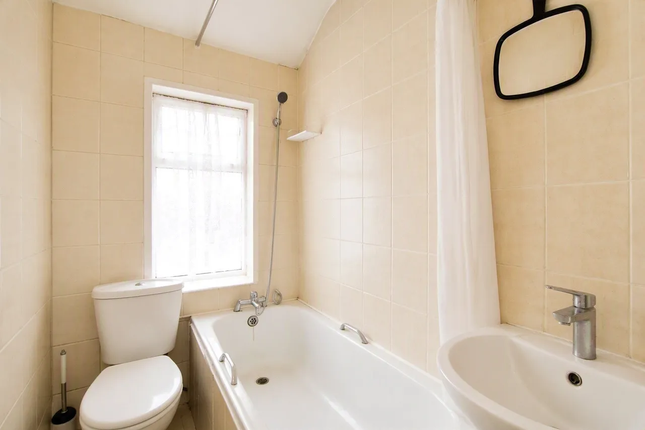 Stonard Road, Dagenham, RM8, photo 6
