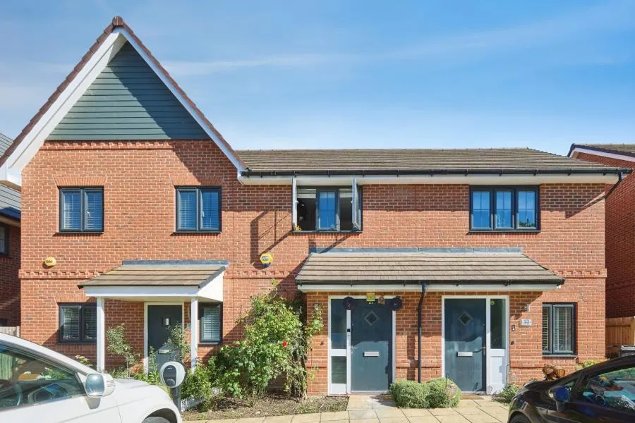 2 bed house to rent, Rye Way, Finchwood Park, RG40