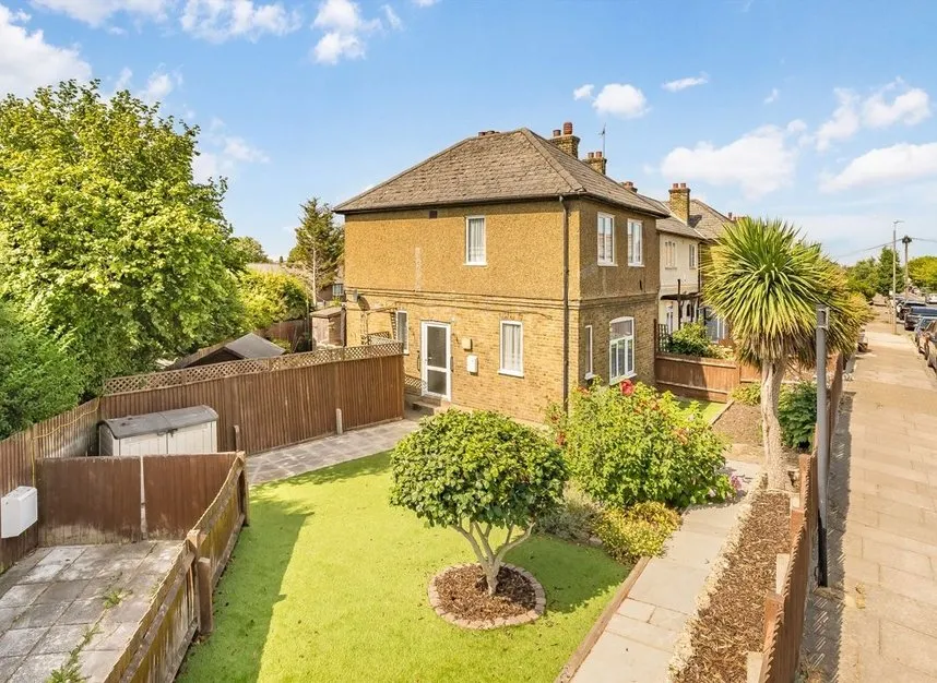 3 bed house for sale, Beclands Road, Tooting, SW17